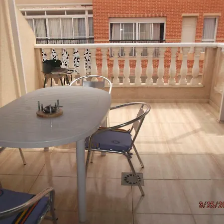 Apartamento Atico En Calle Concordia, Cerca Playa Del Cura Torrevieja
